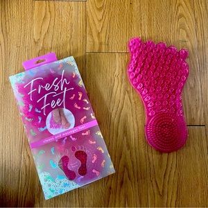 IN SHOWER FOOT SCRUBBER / MASSAGER